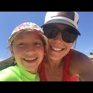 Meet your Posher, Dana